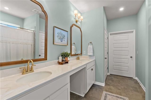 29 Sleepy Oaks NE Trail, Rome, GA 30165