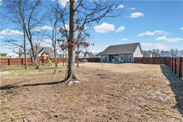 29 Sleepy Oaks NE Trail, Rome, GA 30165