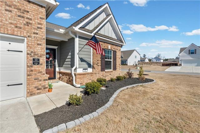 29 Sleepy Oaks NE Trail, Rome, GA 30165