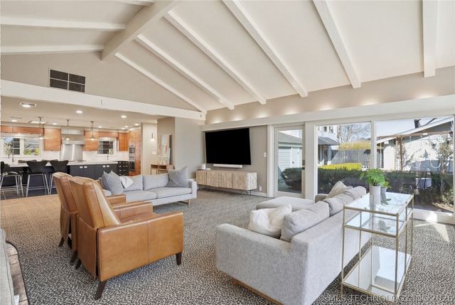 4123 S Victor Court, Tulsa, OK 74105