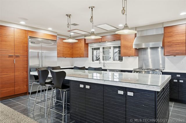 4123 S Victor Court, Tulsa, OK 74105