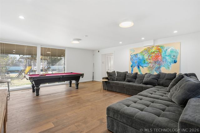 4123 S Victor Court, Tulsa, OK 74105