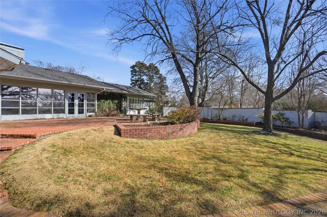 4123 S Victor Court, Tulsa, OK 74105