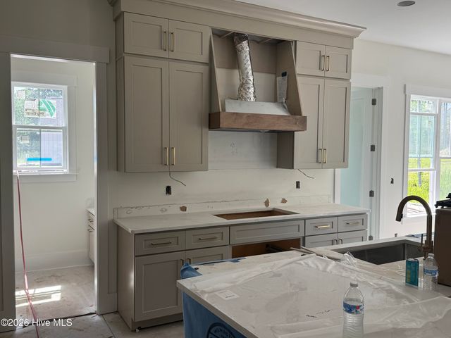 1101 Crown Pointe Drive, Hampstead, NC 28443