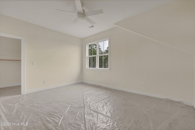 1101 Crown Pointe Drive, Hampstead, NC 28443