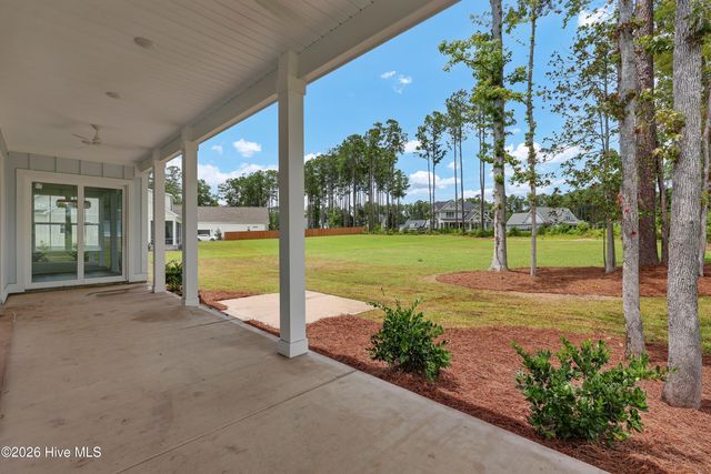 1101 Crown Pointe Drive, Hampstead, NC 28443