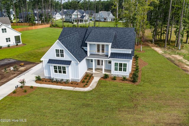 1101 Crown Pointe Drive, Hampstead, NC 28443