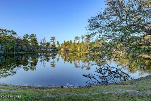 1101 Crown Pointe Drive, Hampstead, NC 28443