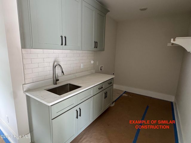 1101 Crown Pointe Drive, Hampstead, NC 28443