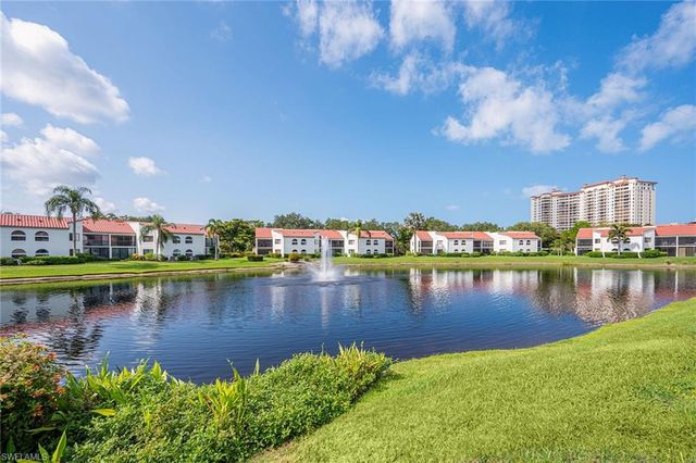 577 Beachwalk CIR R203, Naples, FL 34108