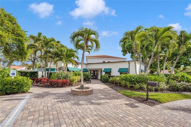 577 Beachwalk CIR R203, Naples, FL 34108