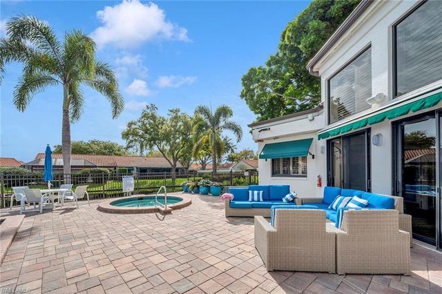 577 Beachwalk CIR R203, Naples, FL 34108