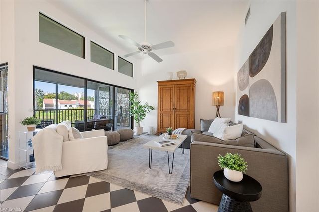 577 Beachwalk CIR R203, Naples, FL 34108