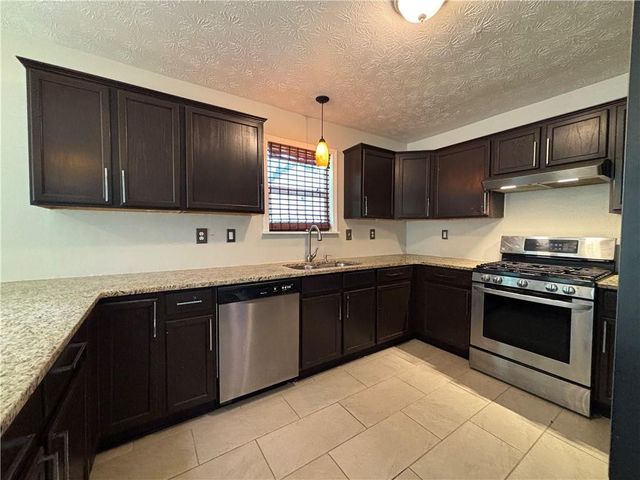 3720 Scotland Lane, Snellville, GA 30039