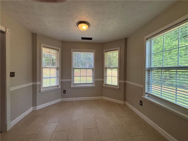 3720 Scotland Lane, Snellville, GA 30039