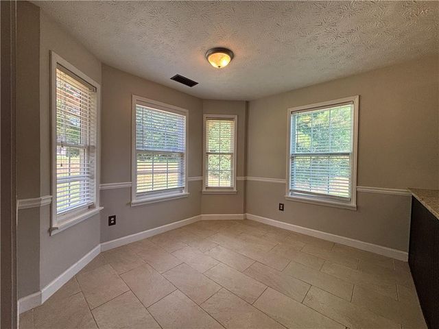 3720 Scotland Lane, Snellville, GA 30039