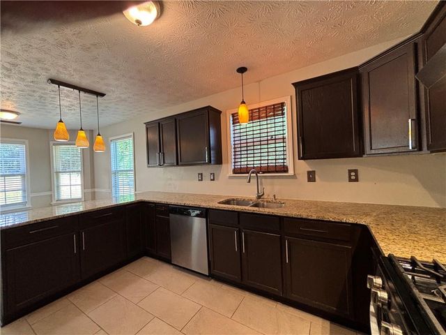 3720 Scotland Lane, Snellville, GA 30039