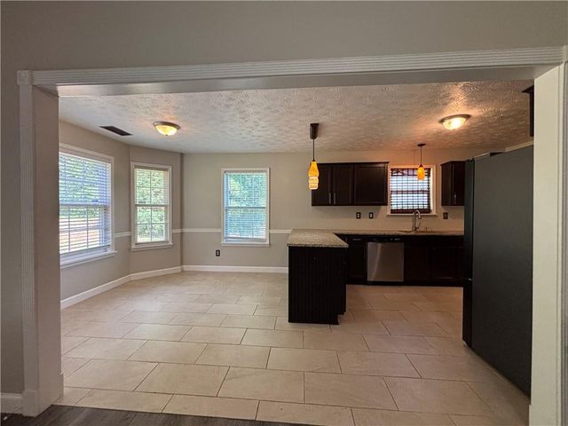 3720 Scotland Lane, Snellville, GA 30039