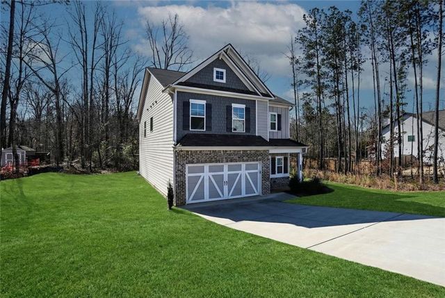 154 Laurel Cove Drive, Hoschton, GA 30548