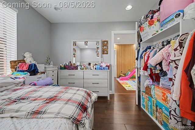 5524 Maple Street, Dearborn, MI 48126