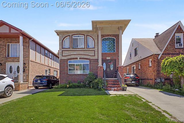 5524 Maple Street, Dearborn, MI 48126