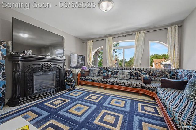 5524 Maple Street, Dearborn, MI 48126