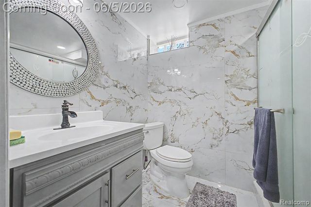 5524 Maple Street, Dearborn, MI 48126