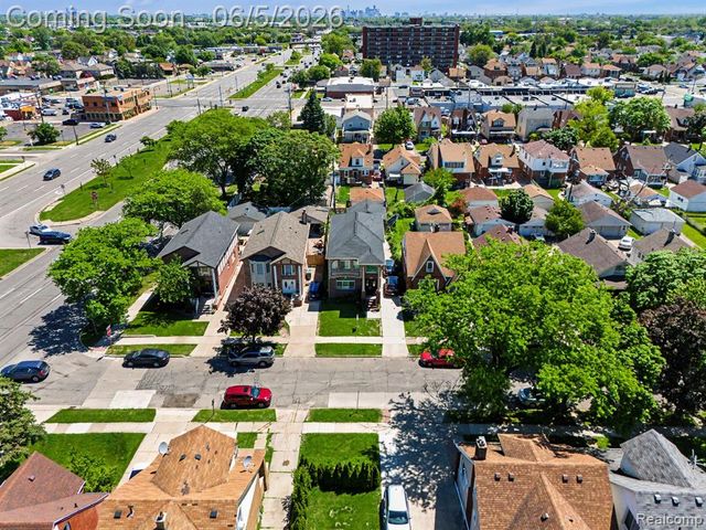 5524 Maple Street, Dearborn, MI 48126