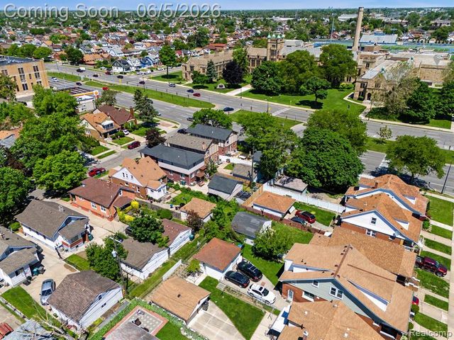 5524 Maple Street, Dearborn, MI 48126