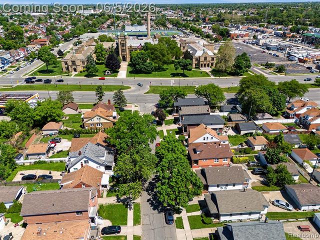 5524 Maple Street, Dearborn, MI 48126