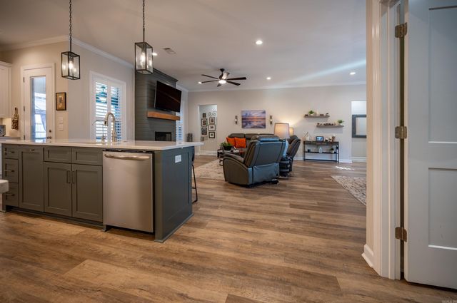 861 Oak Forest Circle, Sherwood, AR 72120