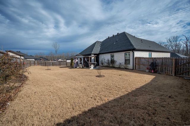 861 Oak Forest Circle, Sherwood, AR 72120