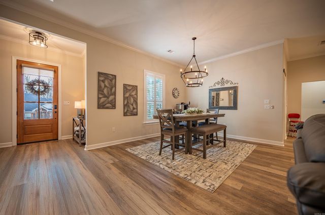 861 Oak Forest Circle, Sherwood, AR 72120