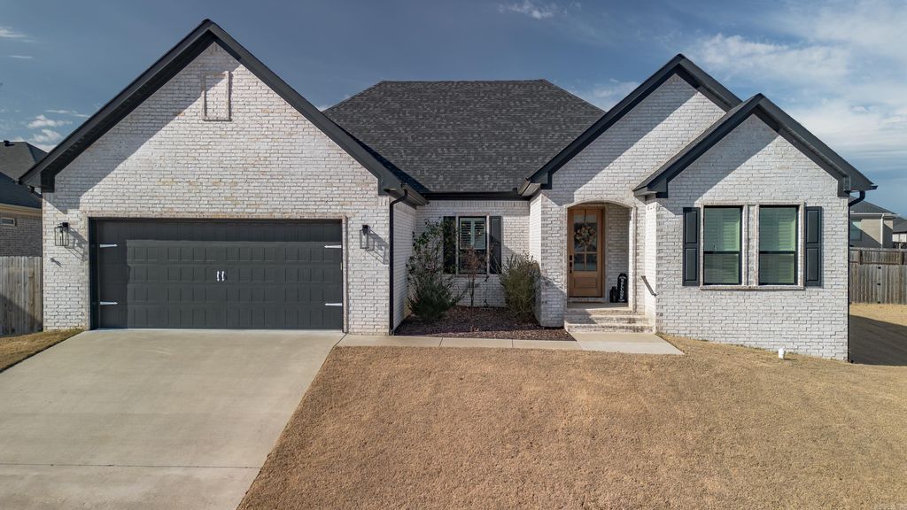 861 Oak Forest Circle, Sherwood, AR 72120