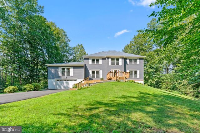 7492 DEVON LN, Manassas, VA 20112
