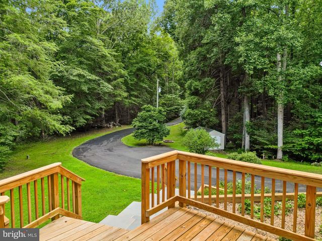7492 DEVON LN, Manassas, VA 20112