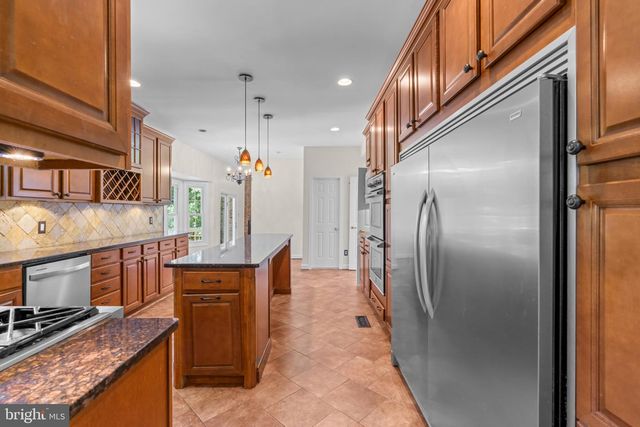 7492 DEVON LN, Manassas, VA 20112