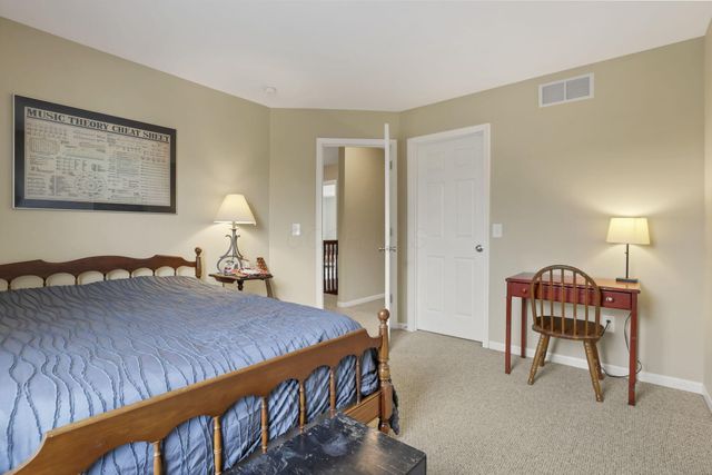 180 Cherrytree Lane, Commercial Point, OH 43116