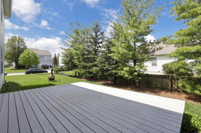 180 Cherrytree Lane, Commercial Point, OH 43116