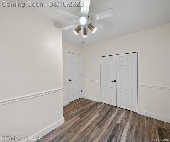 9083 Pittsfield Street, Commerce Twp, MI 48382