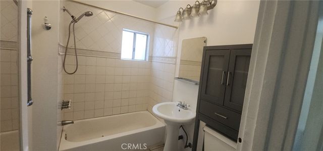 1526 N Avenue 47, Los Angeles, CA 90042