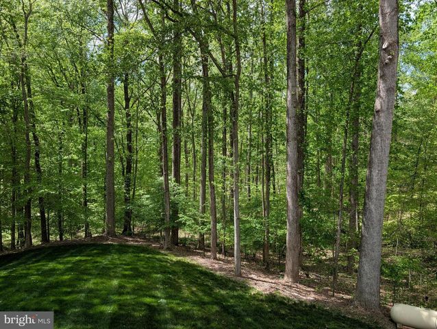 216 WALNUT CREEK RD, Huntingtown, MD 20639
