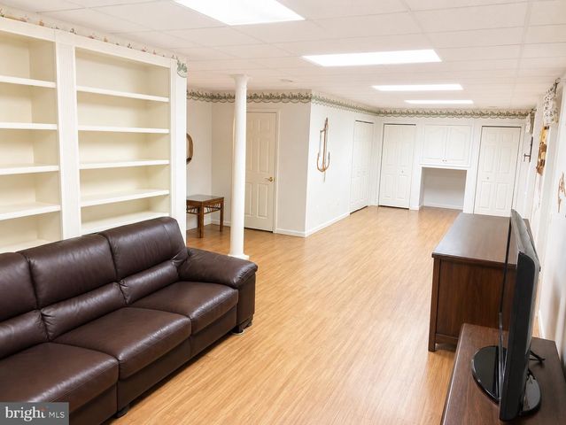 216 WALNUT CREEK RD, Huntingtown, MD 20639