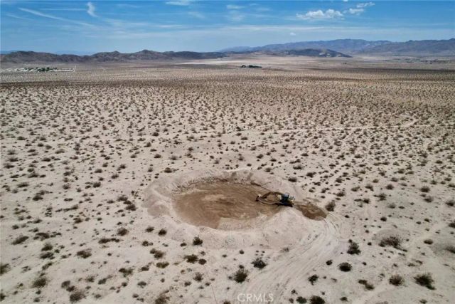 2749 Delaware Ave, Joshua Tree, CA 92252