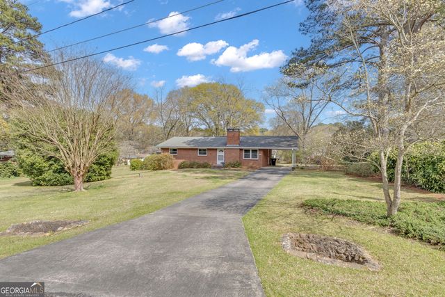 355 Circle Drive, Fayetteville, GA 30214