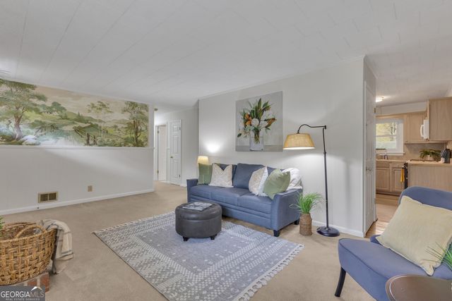 355 Circle Drive, Fayetteville, GA 30214