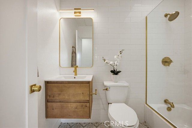 8940 Comet Circle, Westminster, CA 92683