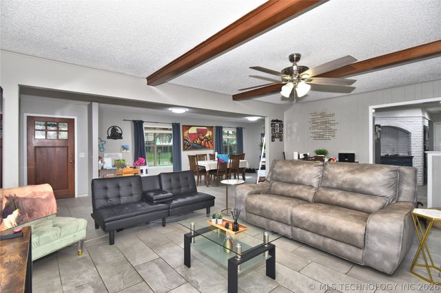 9478 E 137th Street S, Bixby, OK 74008
