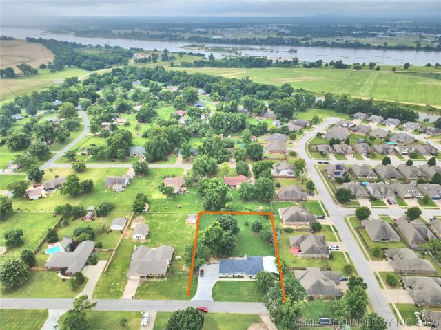 9478 E 137th Street S, Bixby, OK 74008