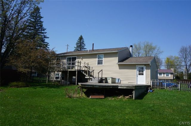 7436 Blumer Road, Clay, NY 13088